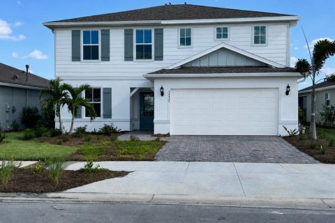 House in Punta Gorda, Florida 4 bedrooms, 219.99 sq.m. № 2111838