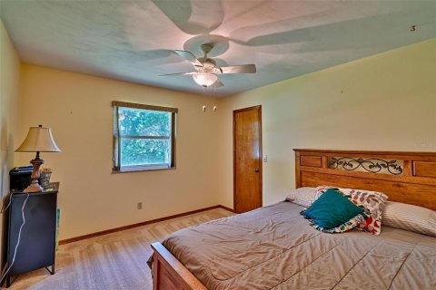 Casa en venta en Keystone Heights, Florida, 3 dormitorios, 170.1 m2 № 1884138 - foto 13