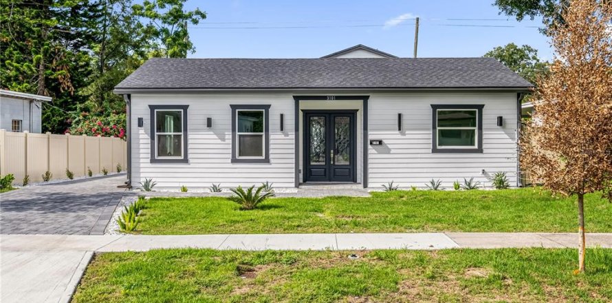 Casa en Orlando, Florida 5 dormitorios, 230.68 m2 № 1903700