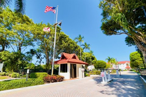 Condo in Hypoluxo, Florida, 3 bedrooms  № 2169878 - photo 4