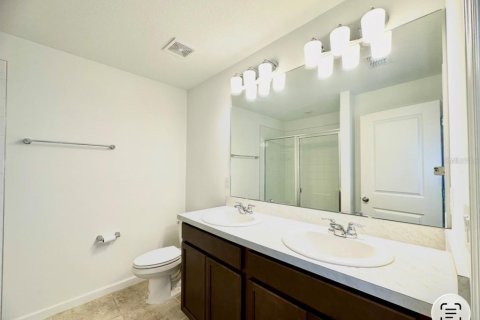 House in Haines City, Florida 3 bedrooms, 122.63 sq.m. № 2395690 - photo 9