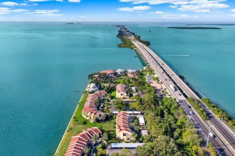 Copropriété à vendre à Saint Petersburg, Floride: 2 chambres, 122.17 m2 № 2231074 - photo 25