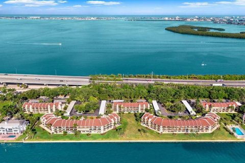 Copropriété à vendre à Saint Petersburg, Floride: 2 chambres, 122.17 m2 № 2231074 - photo 26