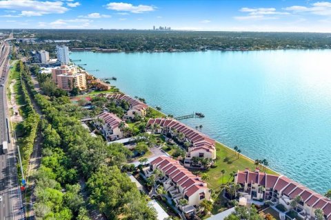 Copropriété à vendre à Saint Petersburg, Floride: 2 chambres, 122.17 m2 № 2231074 - photo 24