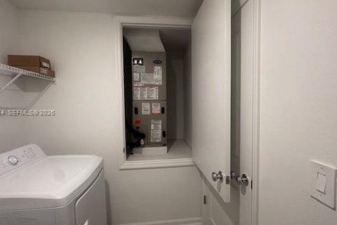 Casa en alquiler en Lake Wales, Florida, 4 dormitorios № 2056669 - foto 12