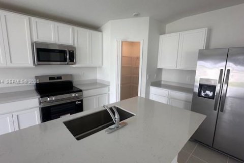 Casa en alquiler en Lake Wales, Florida, 4 dormitorios № 2056669 - foto 18