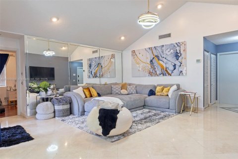 House in Weston, Florida 3 bedrooms, 147.9 sq.m. № 1943366 - photo 20