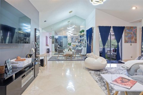 House in Weston, Florida 3 bedrooms, 147.9 sq.m. № 1943366 - photo 17