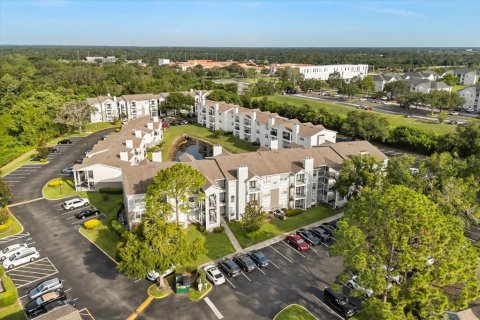 Condo in Orlando, Florida, 2 bedrooms  № 1831698 - photo 19