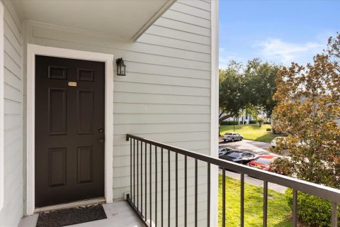 Condo in Orlando, Florida, 2 bedrooms  № 1831698 - photo 3