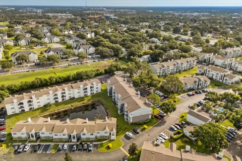 Condo in Orlando, Florida, 2 bedrooms  № 1831698 - photo 20