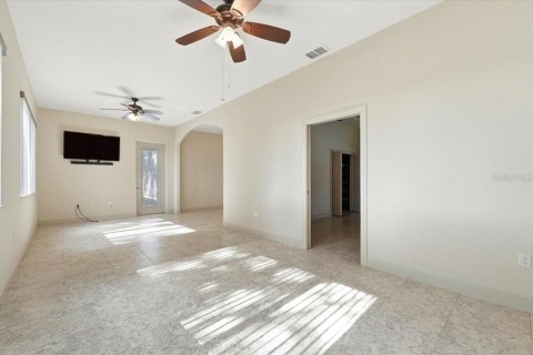 Villa ou maison à vendre à Polk City, Floride: 2 chambres, 180.69 m2 № 2284628 - photo 12