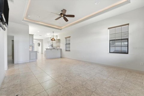 Villa ou maison à vendre à Polk City, Floride: 2 chambres, 180.69 m2 № 2284628 - photo 9