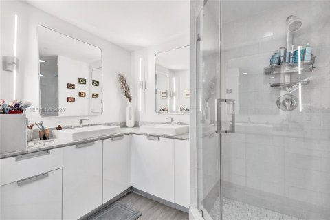 Copropriété à vendre à North Bay Village, Floride: 2 chambres, 113.43 m2 № 2035942 - photo 14