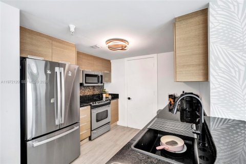 Copropriété à vendre à North Bay Village, Floride: 2 chambres, 113.43 m2 № 2035942 - photo 8