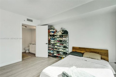 Copropriété à vendre à North Bay Village, Floride: 2 chambres, 113.43 m2 № 2035942 - photo 23