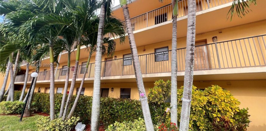 Condo à Coral Springs, Floride, 2 chambres № 1997014
