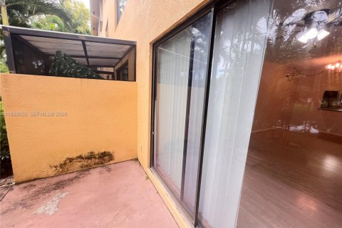 Copropriété à vendre à Coral Springs, Floride: 2 chambres, 78.04 m2 № 1997014 - photo 17