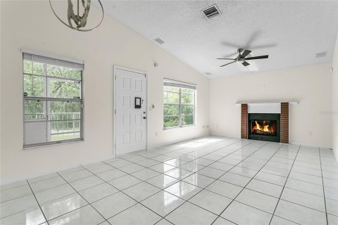Copropriété à louer à Sanford, Floride: 2 chambres, 84.73 m2 № 2114348 - photo 3