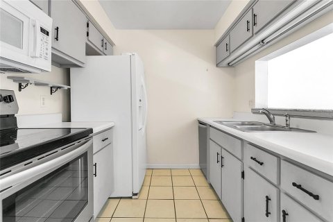Copropriété à louer à Sanford, Floride: 2 chambres, 84.73 m2 № 2114348 - photo 8