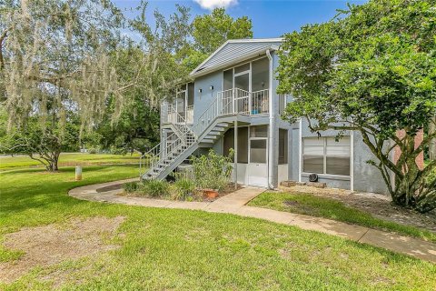 Condo à Sanford, Floride, 2 chambres  № 2114348