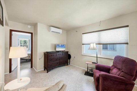 House in Englewood, Florida 2 bedrooms, 69.4 sq.m. № 1673616 - photo 27
