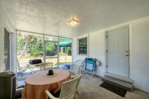 House in Englewood, Florida 2 bedrooms, 69.4 sq.m. № 1673616 - photo 17