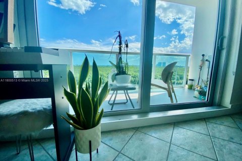 Apartamento en alquiler en North Miami Beach, Florida, 1 dormitorio, 65.96 m2 № 1742282 - foto 7