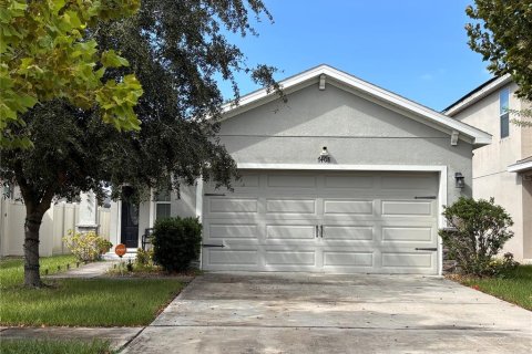 Casa en Gibsonton, Florida 3 dormitorios, 138.61 m2 № 2427593