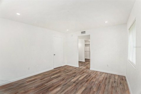 Condominio en venta en Saint Petersburg, Florida, 2 dormitorios, 92.9 m2 № 1543066 - foto 14