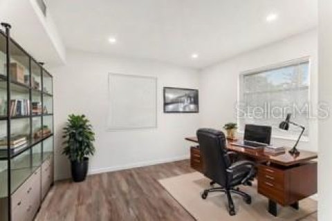Condominio en venta en Saint Petersburg, Florida, 2 dormitorios, 92.9 m2 № 1543066 - foto 21