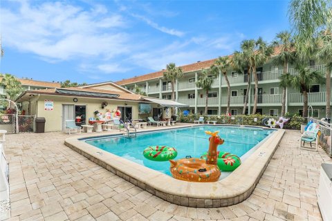 Condominio en venta en Saint Petersburg, Florida, 2 dormitorios, 92.9 m2 № 1543066 - foto 29