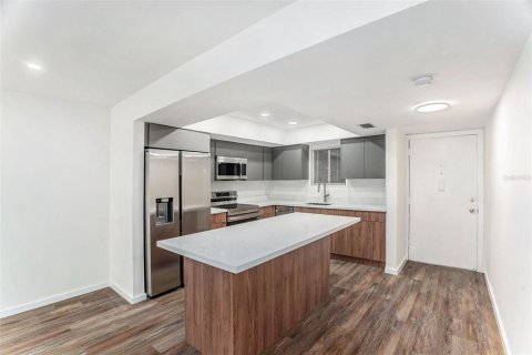 Condominio en venta en Saint Petersburg, Florida, 2 dormitorios, 92.9 m2 № 1543066 - foto 5