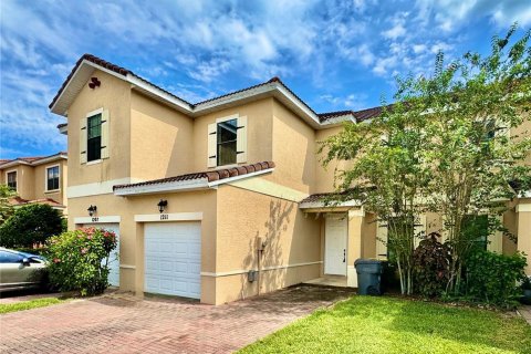 Купить таунхаус в Пайнсиана, Флорида 4 комнаты, 137.12м2, № 1918304 - фото 2