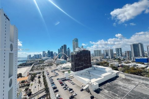 Снять в аренду кондоминиум в Майами, Флорида 46.73м2, № 2026986 - фото 7