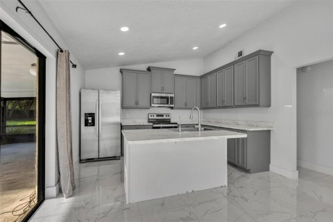 Casa en venta en Orlando, Florida, 3 dormitorios, 150.22 m2 № 1916622 - foto 13