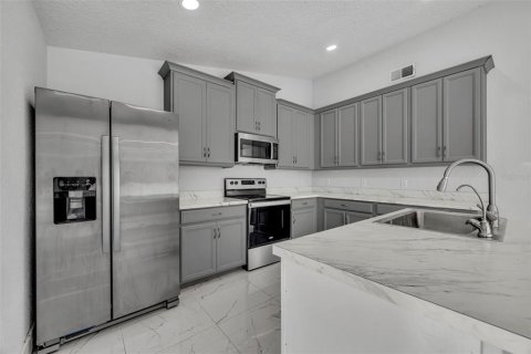 Casa en venta en Orlando, Florida, 3 dormitorios, 150.22 m2 № 1916622 - foto 15