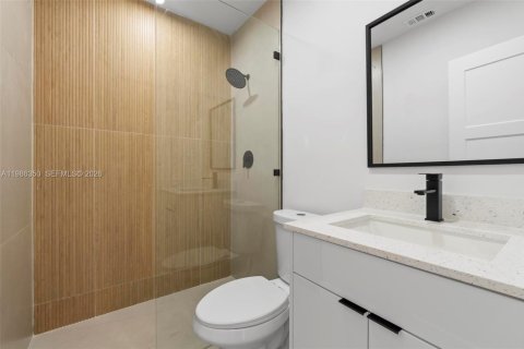 Снять в аренду виллу или дом в Майами, Флорида 3 спальни, 137.31м2, № 2047937 - фото 8