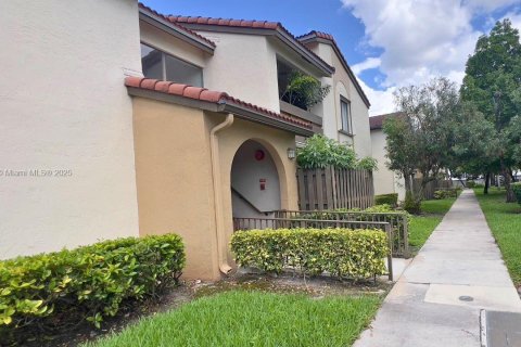 Copropriété à louer à Miami, Floride: 2 chambres, 87.7 m2 № 1938707 - photo 15