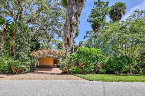 Villa ou maison à vendre à Weeki Wachee, Floride: 3 chambres, 153.1 m2 № 1908584 - photo 3