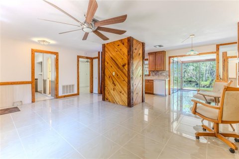 Villa ou maison à vendre à Weeki Wachee, Floride: 3 chambres, 153.1 m2 № 1908584 - photo 13