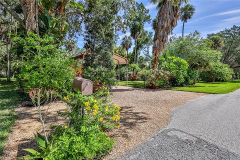 Villa ou maison à vendre à Weeki Wachee, Floride: 3 chambres, 153.1 m2 № 1908584 - photo 6
