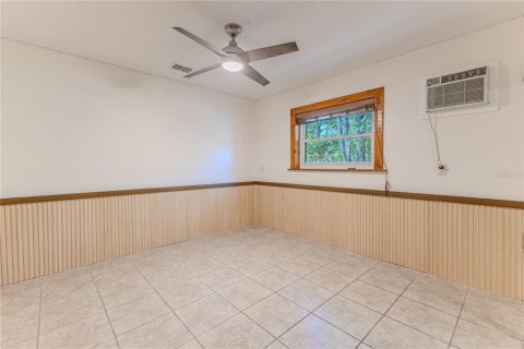 Villa ou maison à vendre à Weeki Wachee, Floride: 3 chambres, 153.1 m2 № 1908584 - photo 28