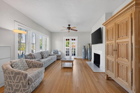 Villa ou maison à vendre à Bradenton, Floride: 4 chambres, 215.53 m2 № 2150393 - photo 7