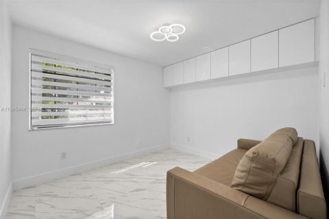 Купить кондоминиум в Авентура, Флорида 2 спальни, 106.19м2, № 2047026 - фото 24