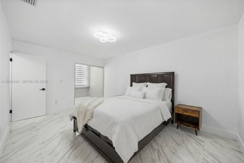 Купить кондоминиум в Авентура, Флорида 2 спальни, 106.19м2, № 2047026 - фото 19