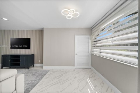 Купить кондоминиум в Авентура, Флорида 2 спальни, 106.19м2, № 2047026 - фото 17