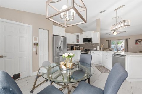 Casa en venta en Ocala, Florida, 3 dormitorios, 127.93 m2 № 1918537 - foto 8