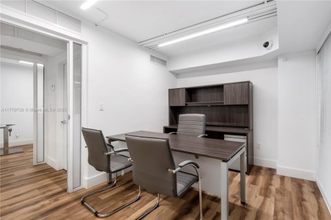 Immobilier commercial à vendre à North Miami, Floride № 1985629 - photo 15