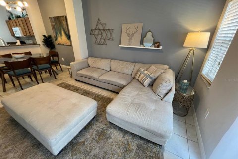 Touwnhouse à vendre à Kissimmee, Floride: 3 chambres, 120.31 m2 № 2236876 - photo 3